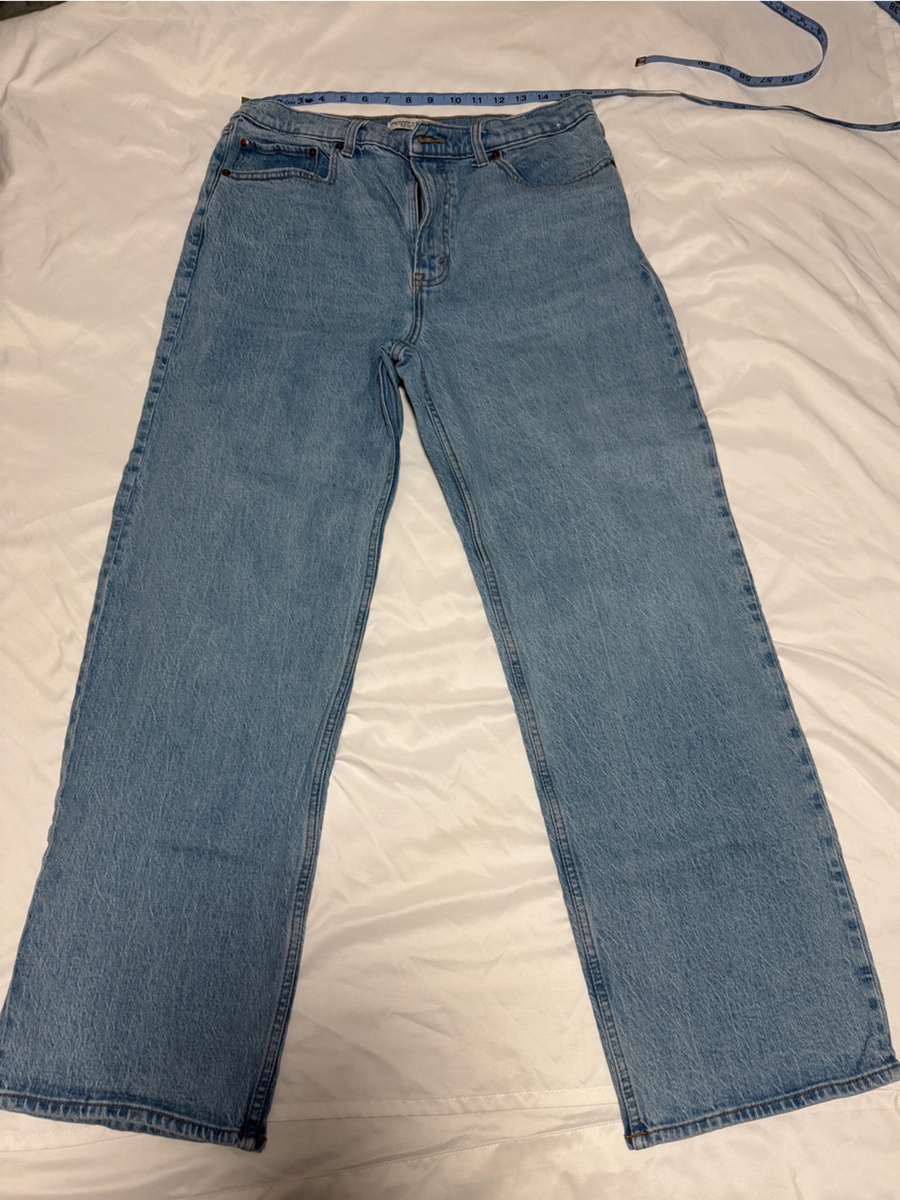 Abercrombie & Fitch 90’s Relaxed Jeans